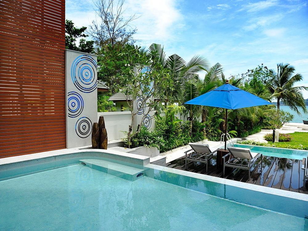 Beachfront Phuket Exterior photo